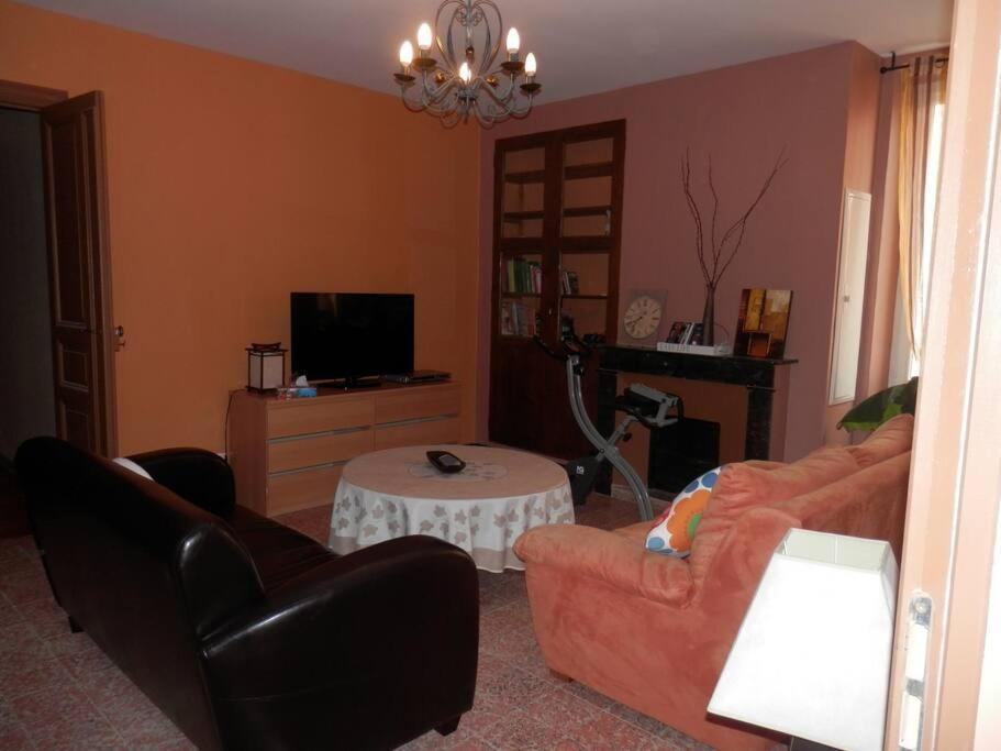 Appartement Spacieux Avec Grand Patio, 1Er Etage Sigean Kültér fotó